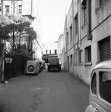 b. Motor vehicles parked in Lombard Street