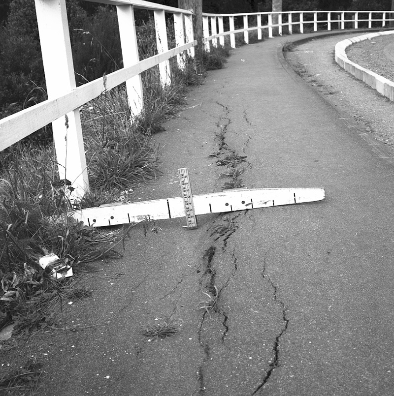 b. Brooklyn Road, footpath