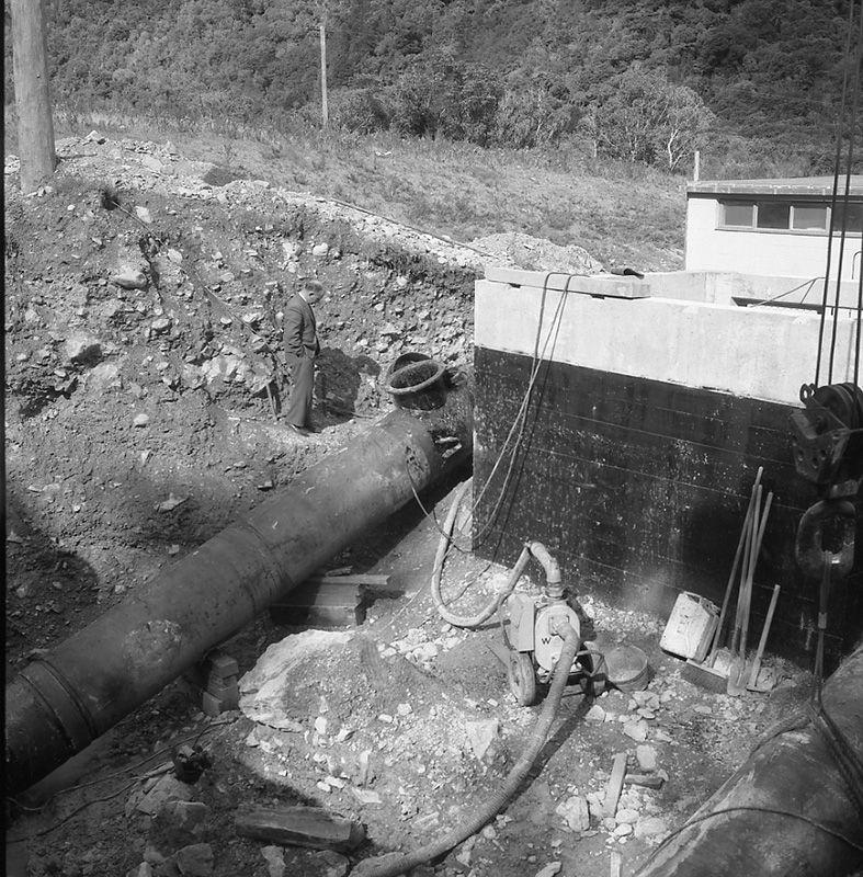 h. Waterworks, Wainui