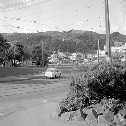 g. Traffic, Wallace Street, John Street, Mount Cook