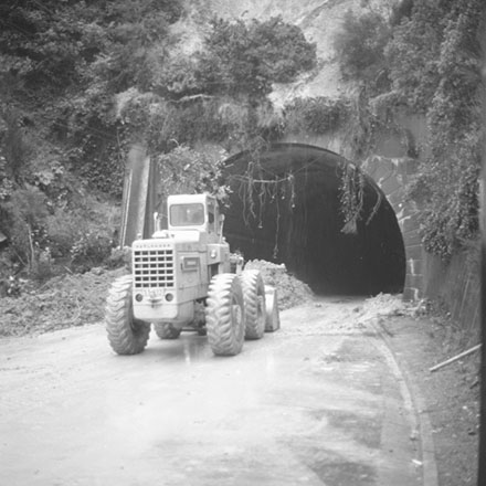 g. Seatoun Tunnel