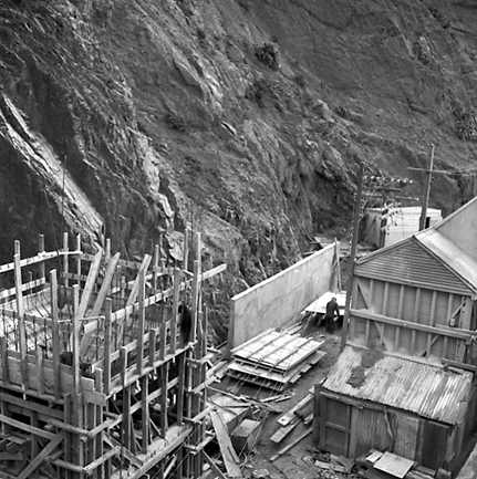 b. Buildings at depot