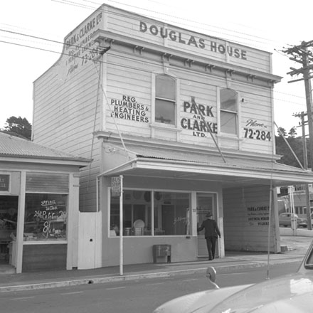a. 22 Moxham Avenue