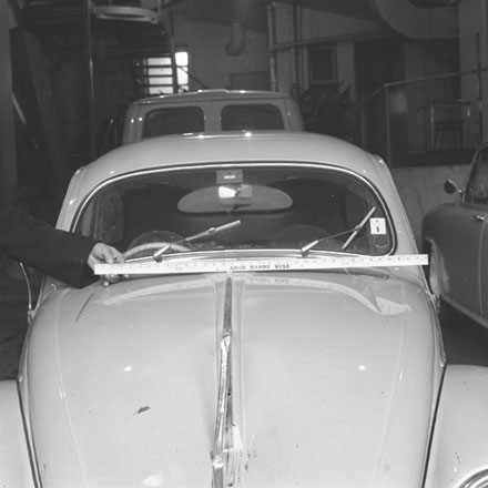 b. Traffic, Motor car no 53-285