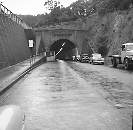 d. City side of Mount Victoria tunnel, moving traffic and parked motor vehicles