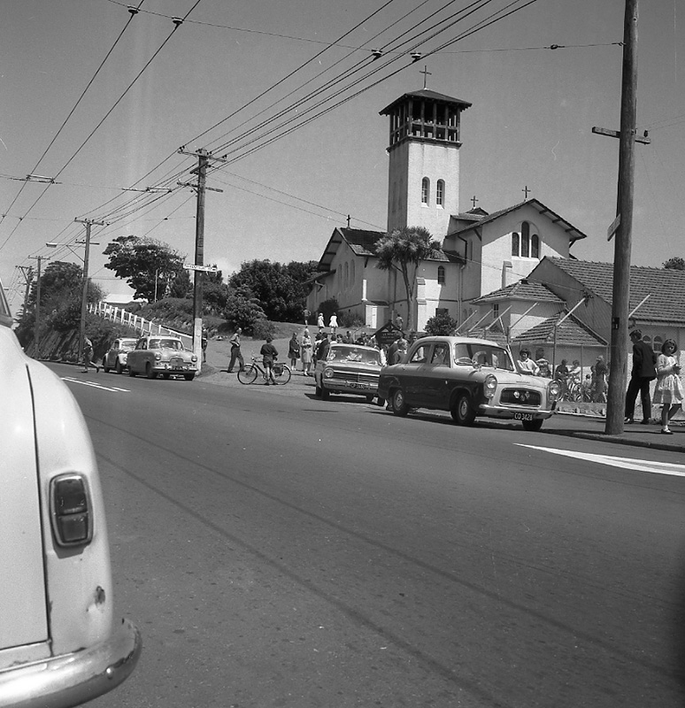 e. Main Rd Karori