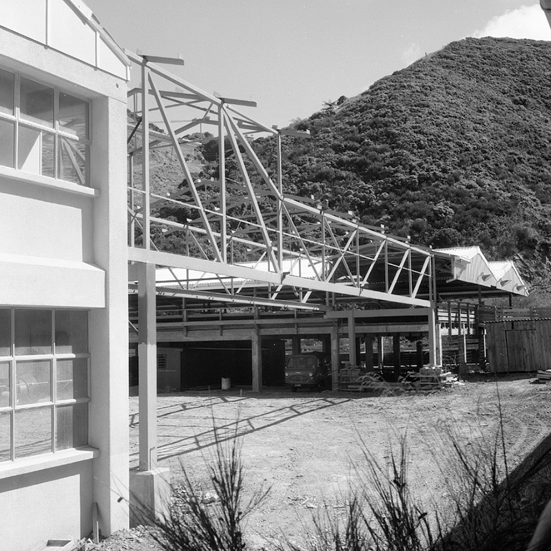 b. Abattoirs exterior