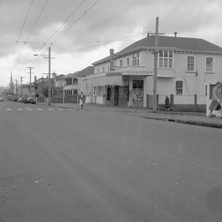 a. Traffic, Willis St
