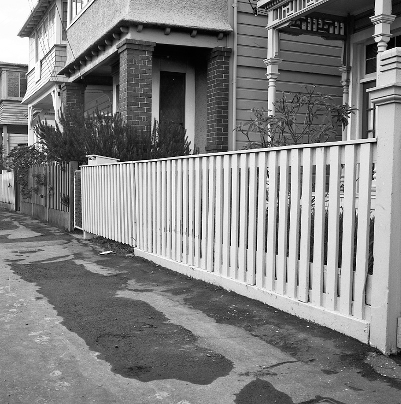 n. Fences, nos 58-78 Tinakori Rd