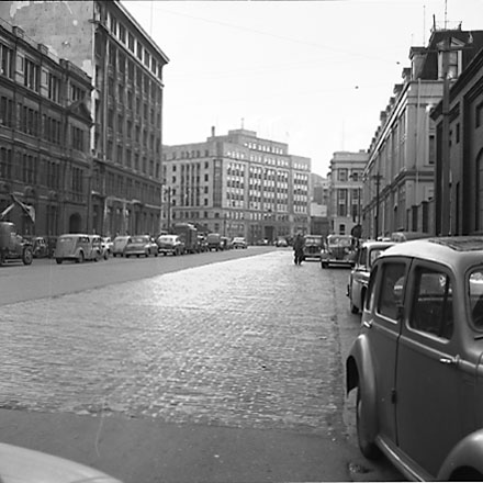 a. Huddart Parker Building on corner, Government Life Insurance building in centre, Wellington Harbour Board Head Office on the right