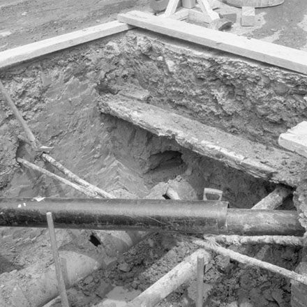 a. Drainage - Aurora Tce