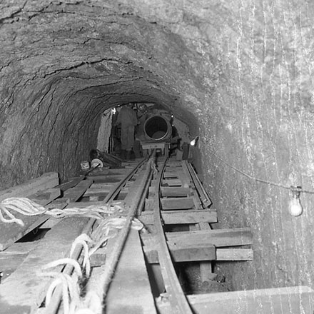 i. Wainui dam pipelines in tunnel.
