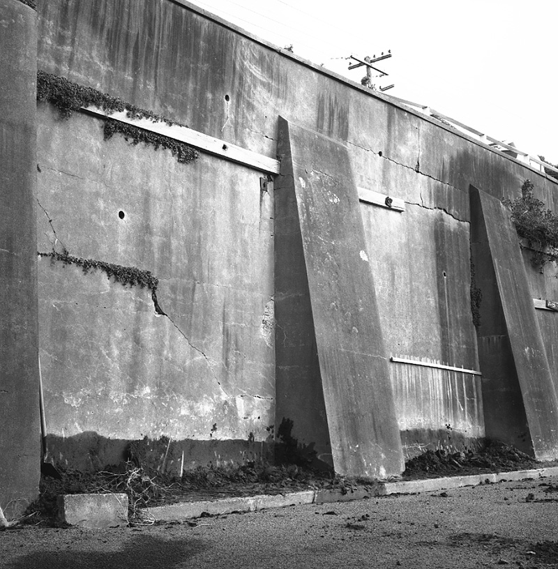 c. Bidwill Street, Retaining wall