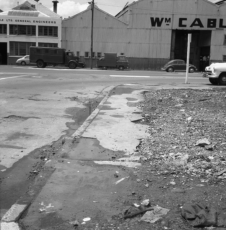 b. Footpath Ngaio Gorge-Hutt Rd