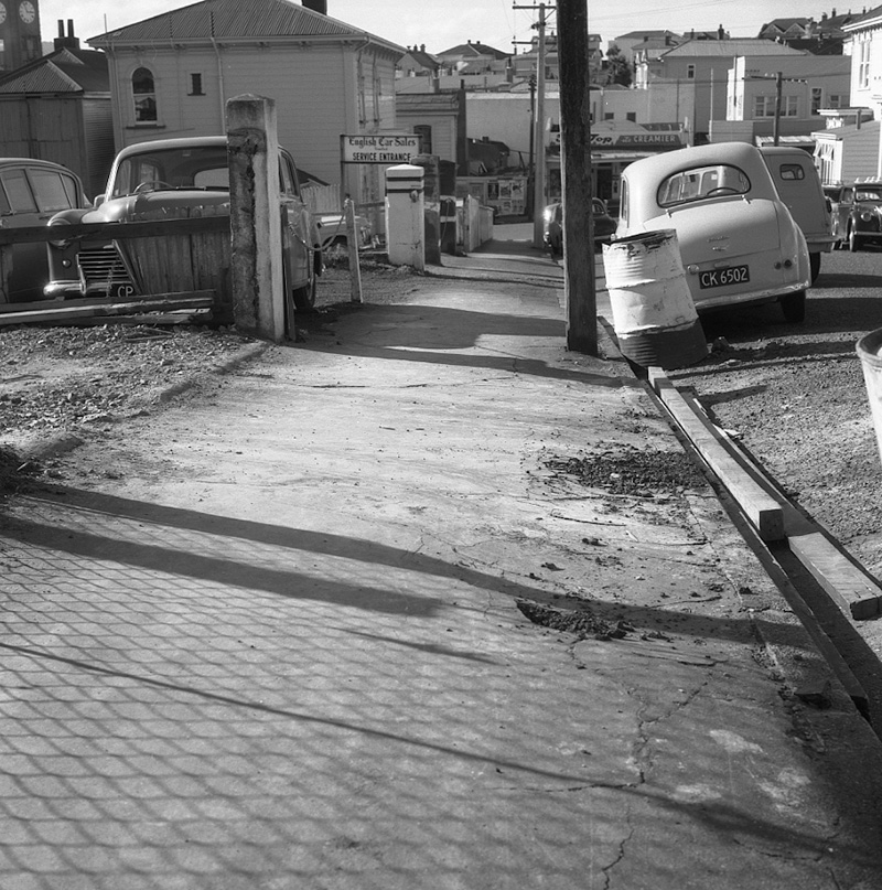 a. Levy Street. Kent Tce