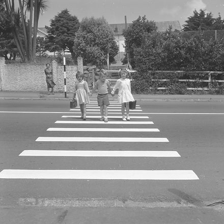 f. Crossing - Main Rd Karori