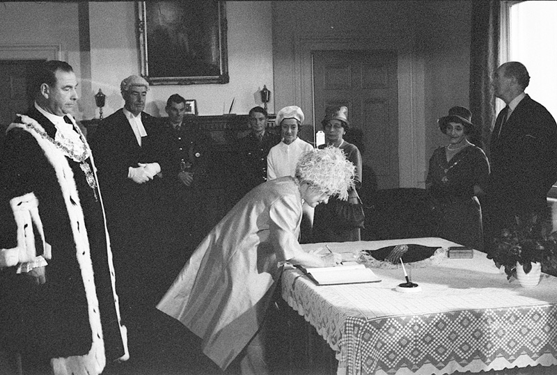 q. HM the Queen Mother Reception