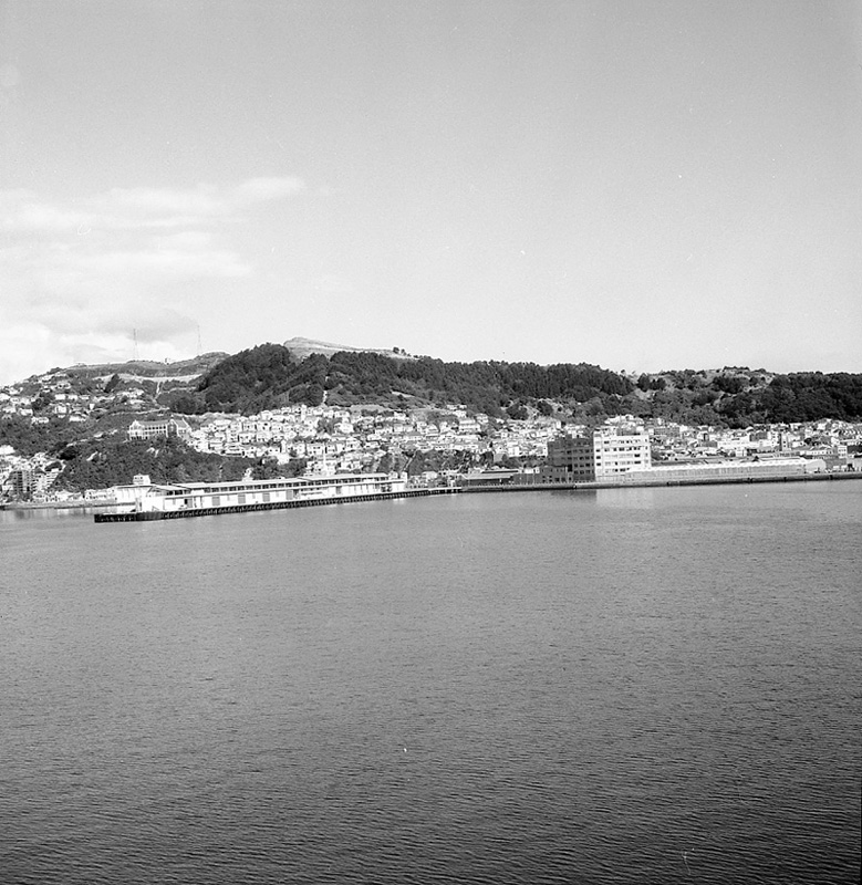 a. Panorama, Waterfront