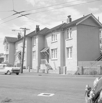 e. Nairn St, Brooklyn Rd