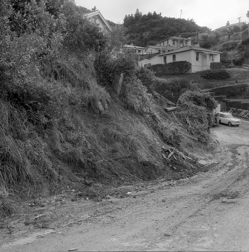 l. Flooding, Kaiwarra [Kaiwharawhara] Area