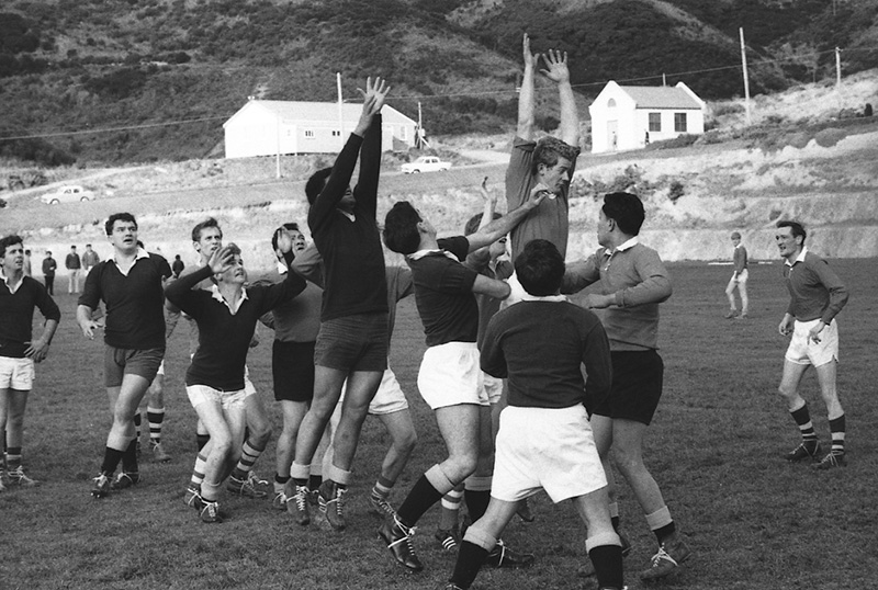 bh. Rugby, Martin Luckie Park