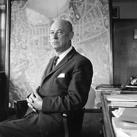 d. Mr. F. B. C. Jeffreys