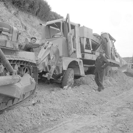 a. Accident - Gradall, Makara Hill