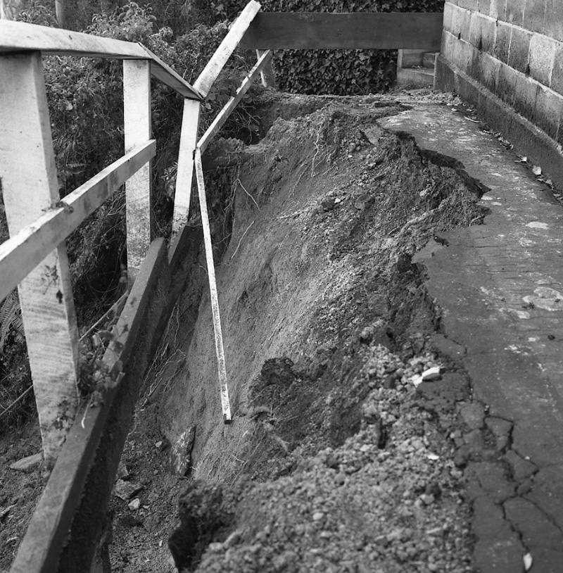 h. Wilton Road, Drainage tunnel