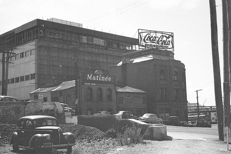 f. Traffic/buildings