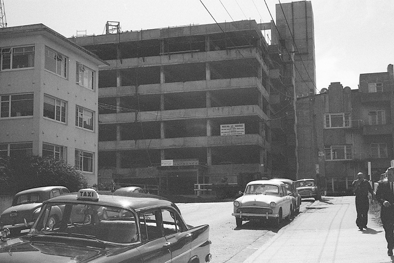 k. Traffic/buildings