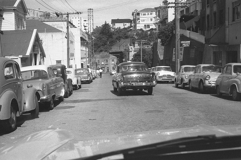 l. Traffic/buildings