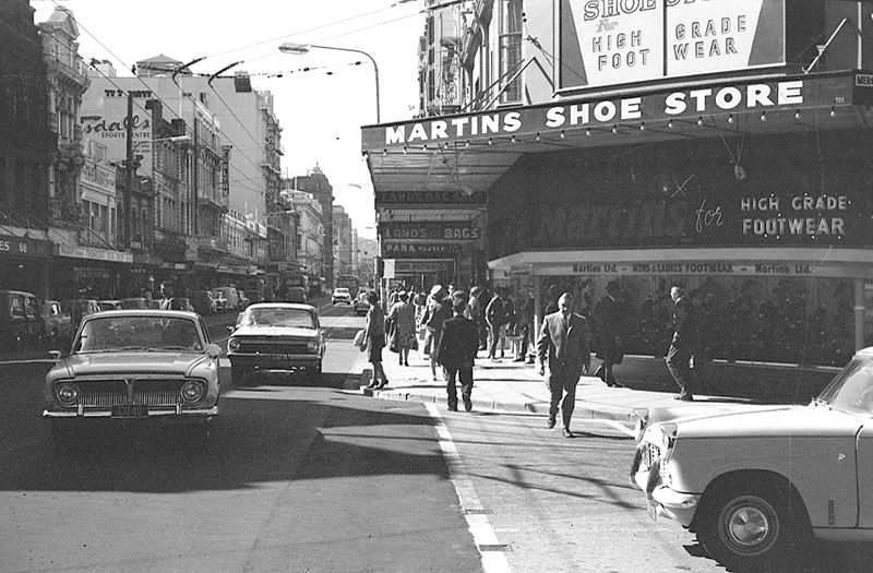 p. Traffic/buildings