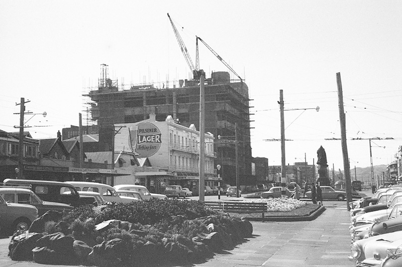 v. Traffic/buildings