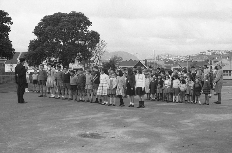f. Presentation, Shell Trophy, Thorndon School