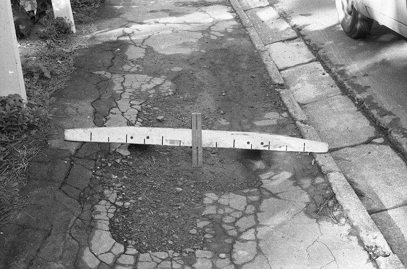 a. Wadestown Road, footpath