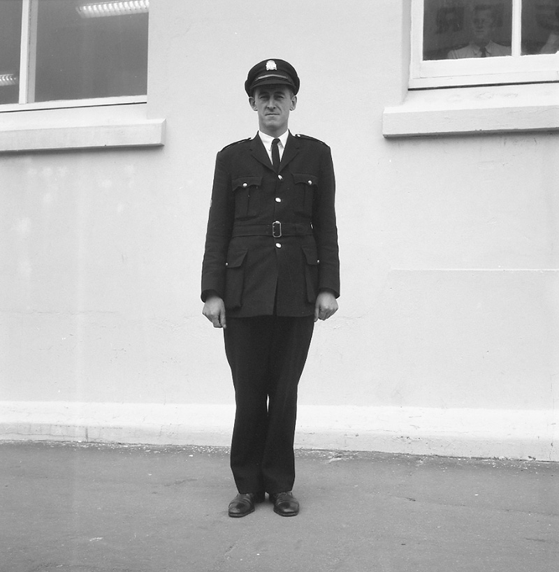 b. Traffic House, Traffic officers