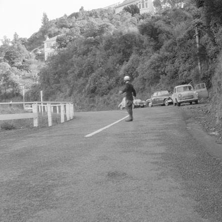 b. Traffic Ngaio Gorge