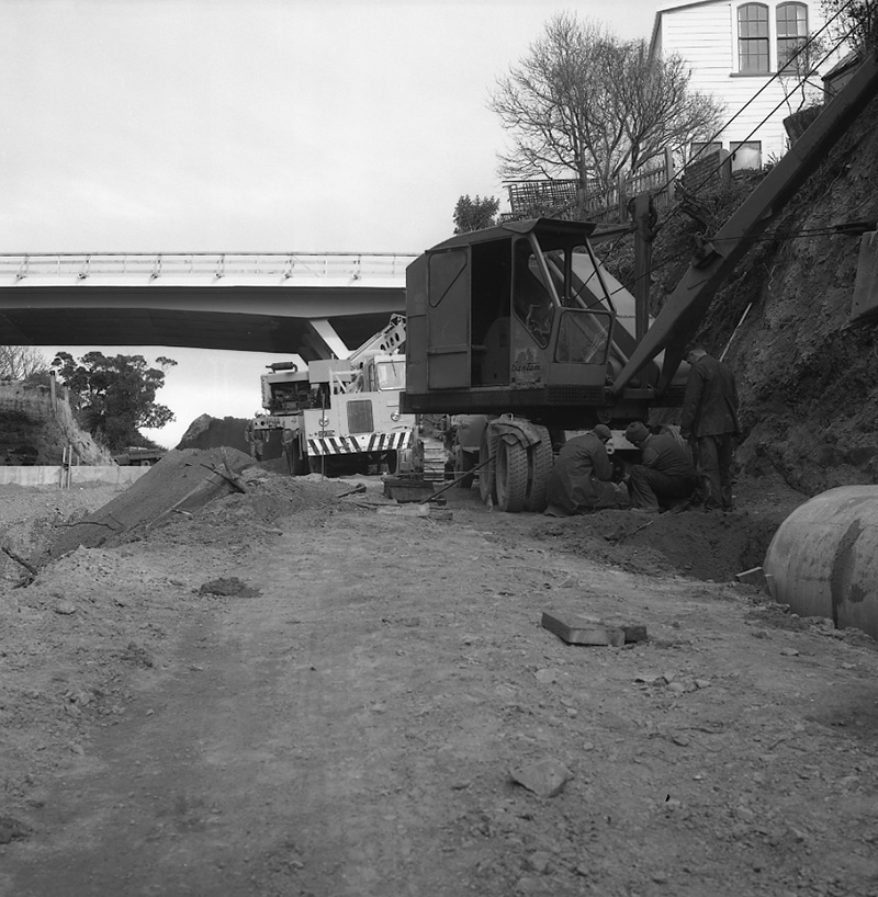 a. Bridge, Hobsons Gully