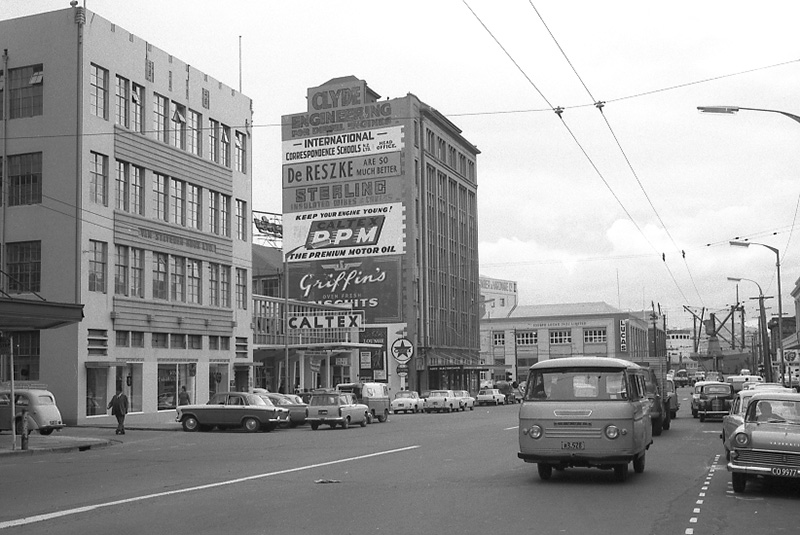 ah. Traffic Buildings