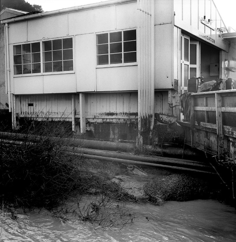 a. Kaiwarra [Kaiwharawhara] Stream