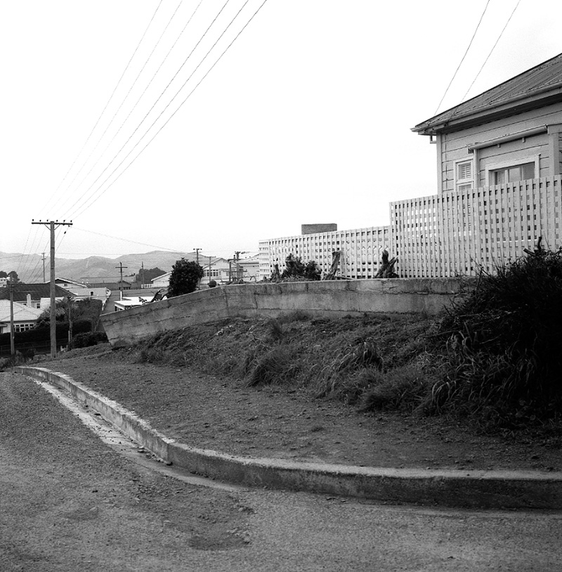 a. No 5 Macaulay Terrace