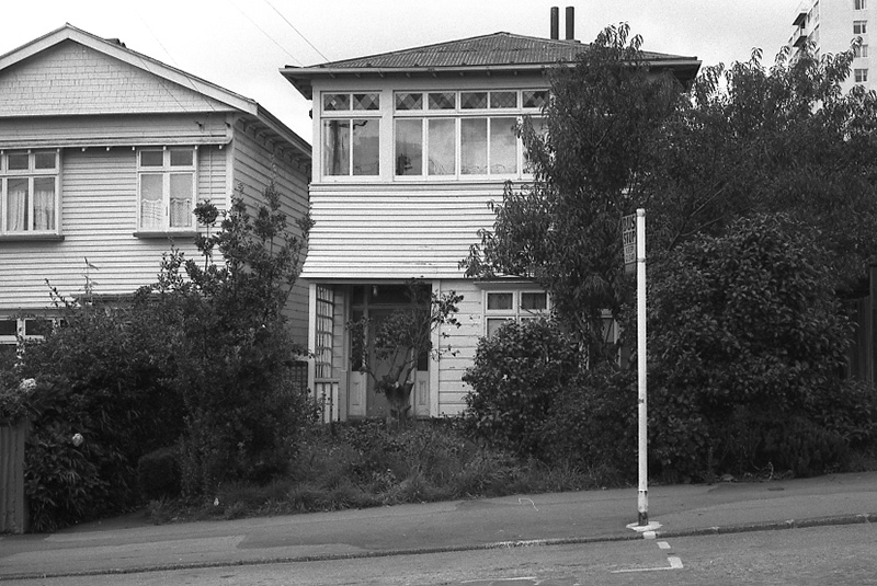 t. Traffic Buildings