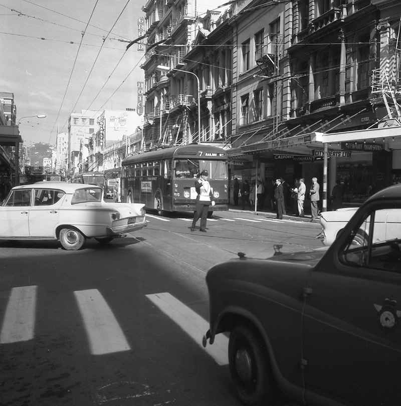 d. Inspector Oakley, Luminous Jacket, Stewart Dawson's corner