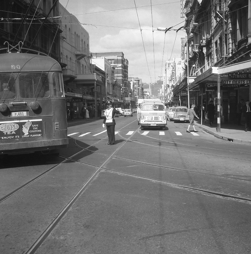 e. Inspector Oakley, Luminous Jacket, Stewart Dawson's corner