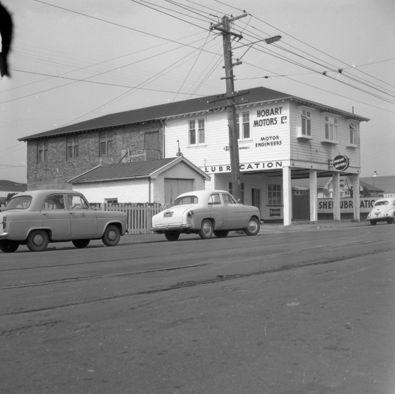 b. Streetscape, Hobart Street, Miramar