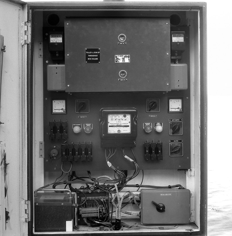 b. Control Panel, Balaena Bay