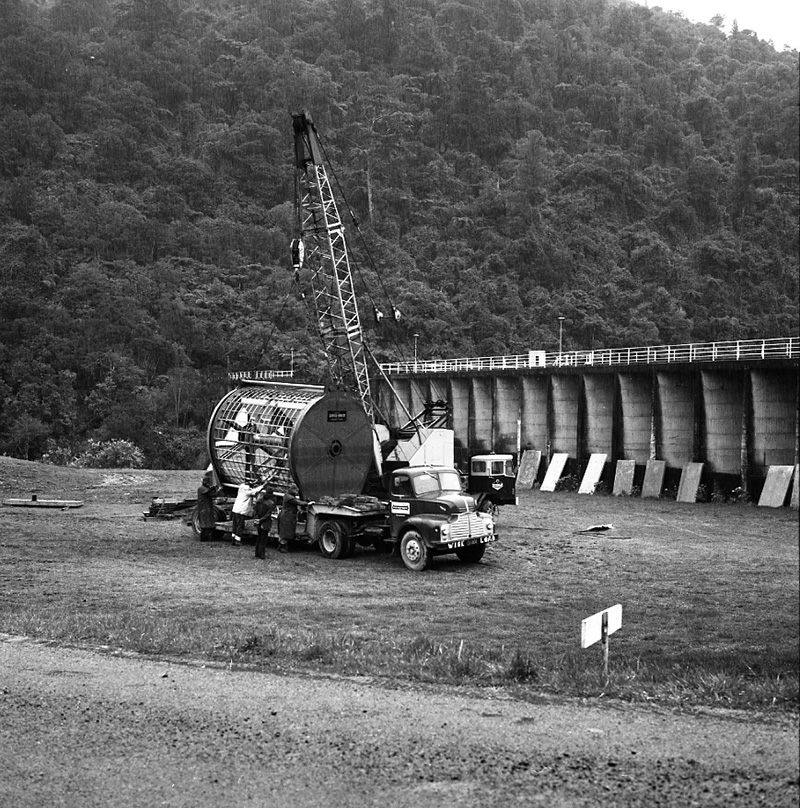b. Micro strainer, Morton Dam