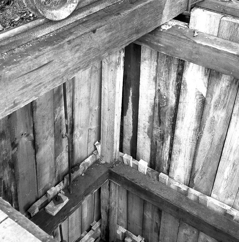 b. Drainage, Karori Reservoir