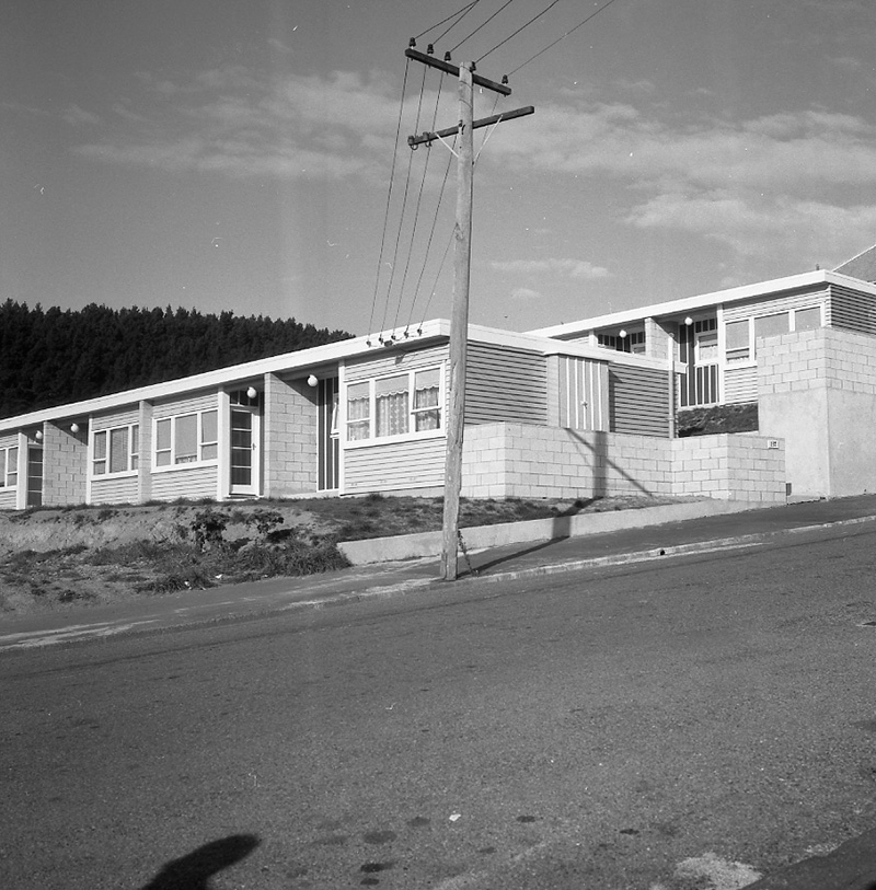b. Daniell St Flats