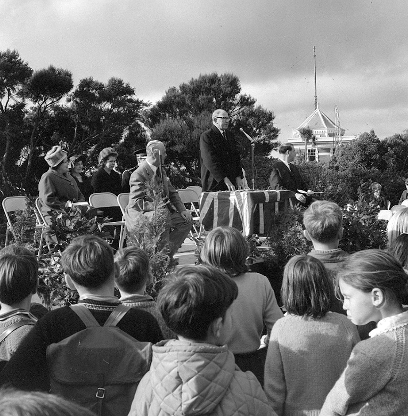 i. Arbor Day, Botanic Garden
